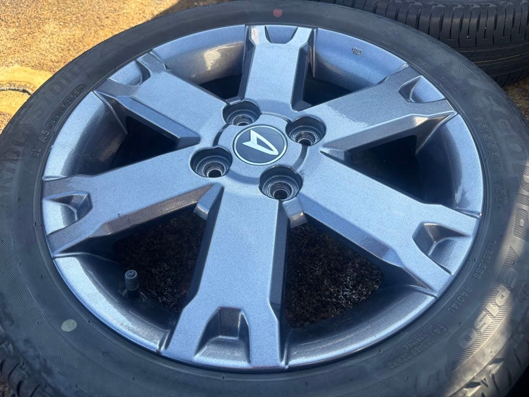 美品 ダイハツ タフト ファンクロス 165/55R15 サマータイヤ 4本