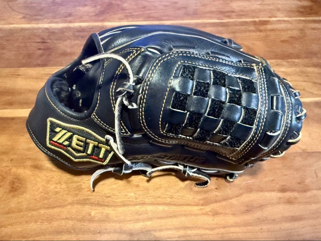 ZETT プロステイタス　軟式グローブ 源田モデル