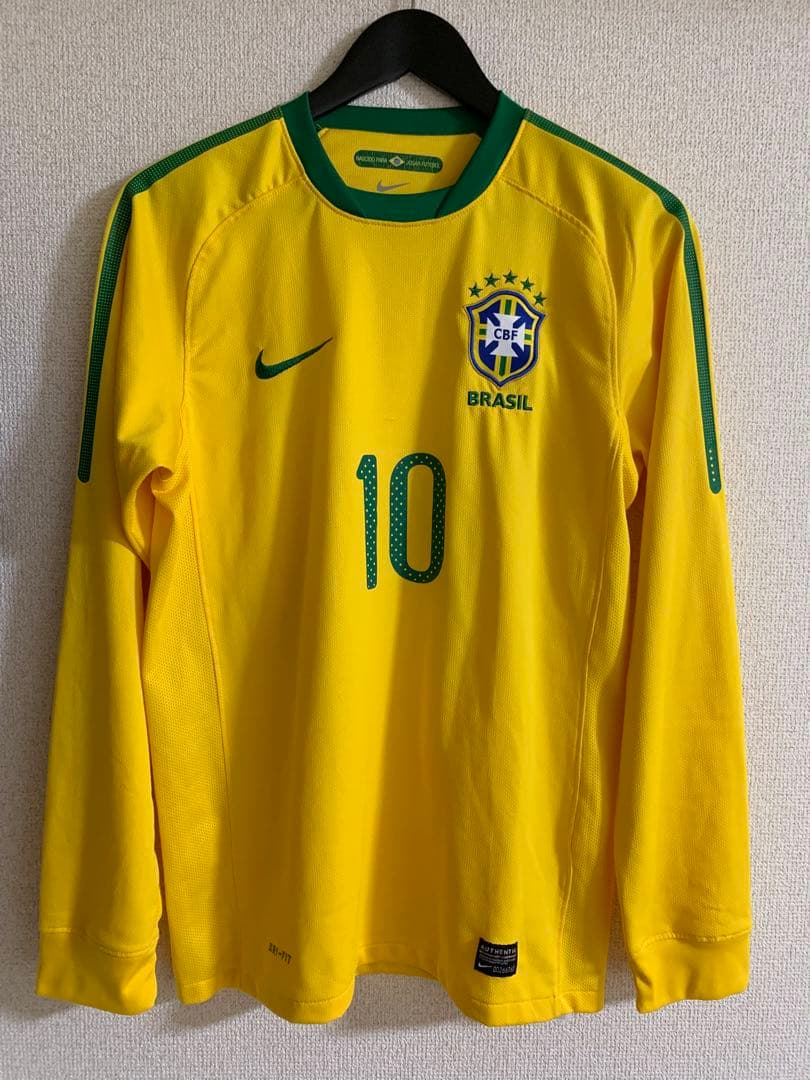 極美品 カカ ブラジル代表 2010 ホーム長袖　ユニフォーム