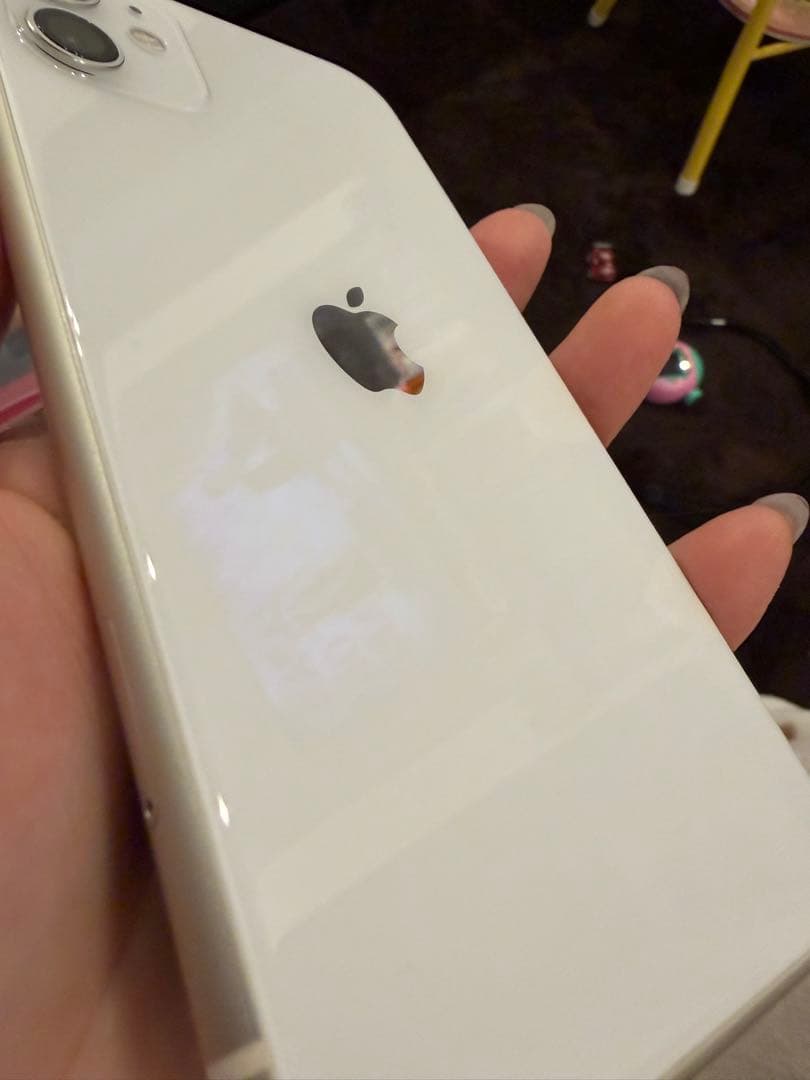 美品★Apple iPhone 11ホワイト白128G