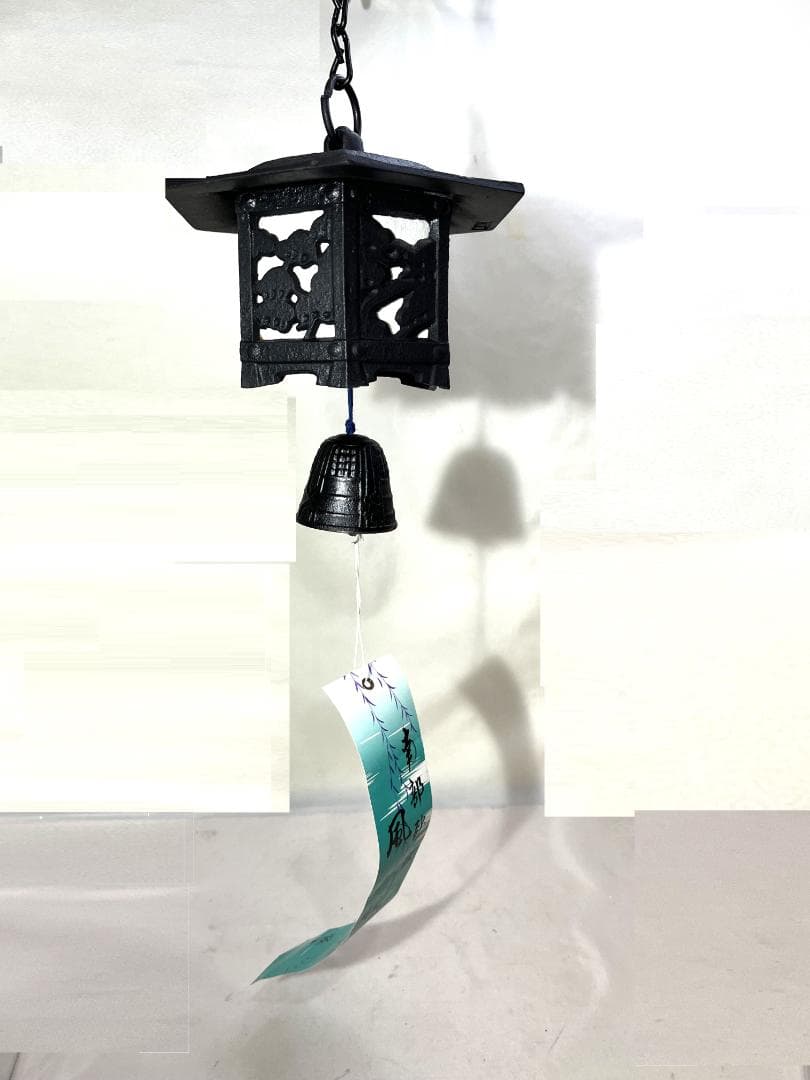 未使用 南部鉄器 『 岩鋳 』 風鈴 吊り灯篭 砂鉄風鈴 啄木短冊付き