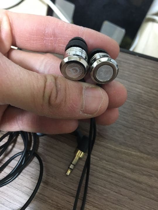 スマホアクセサリー dunu dn-1000