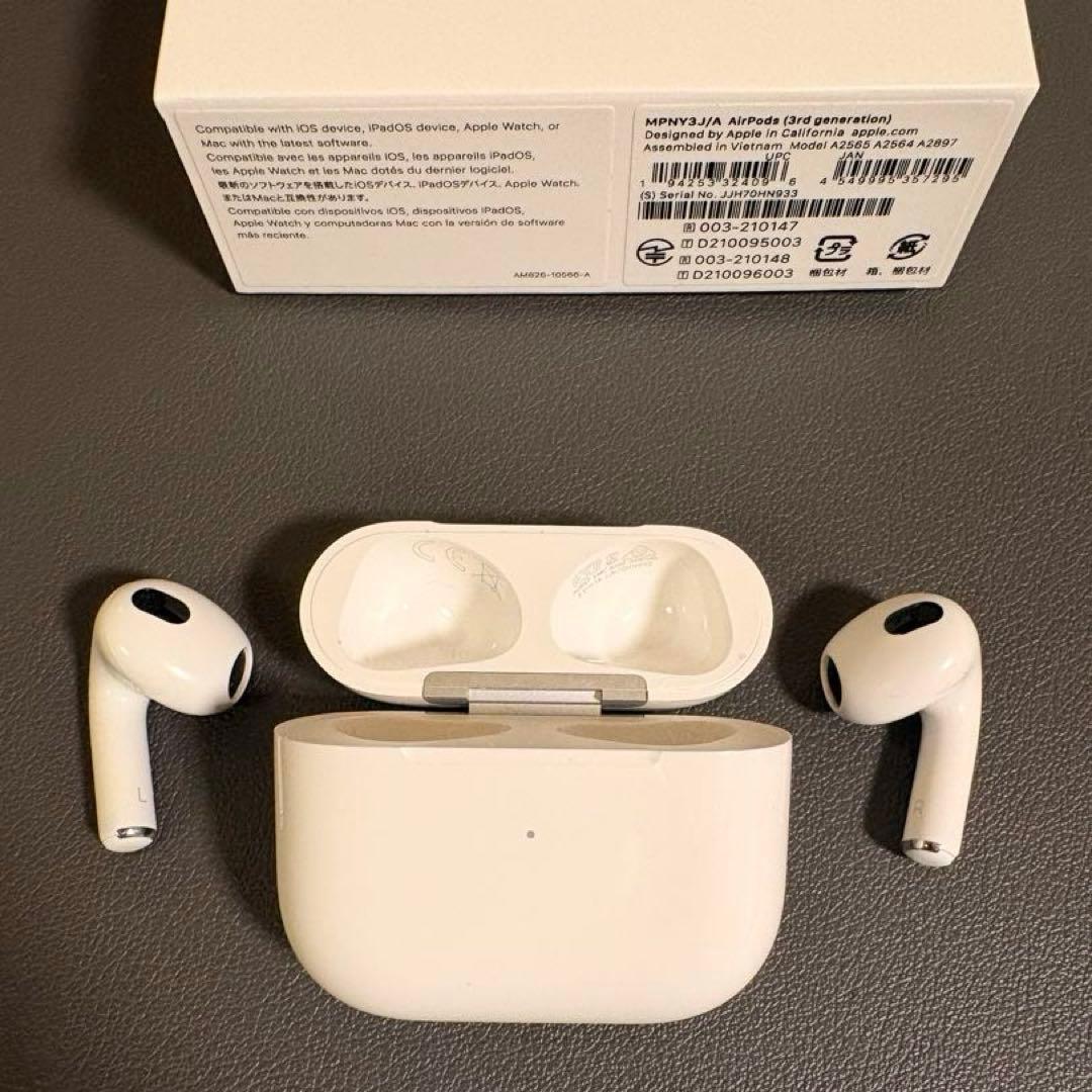 AirPods第3世代（ライトニング）本体・ケース・箱有/充電ケーブル付【美品】