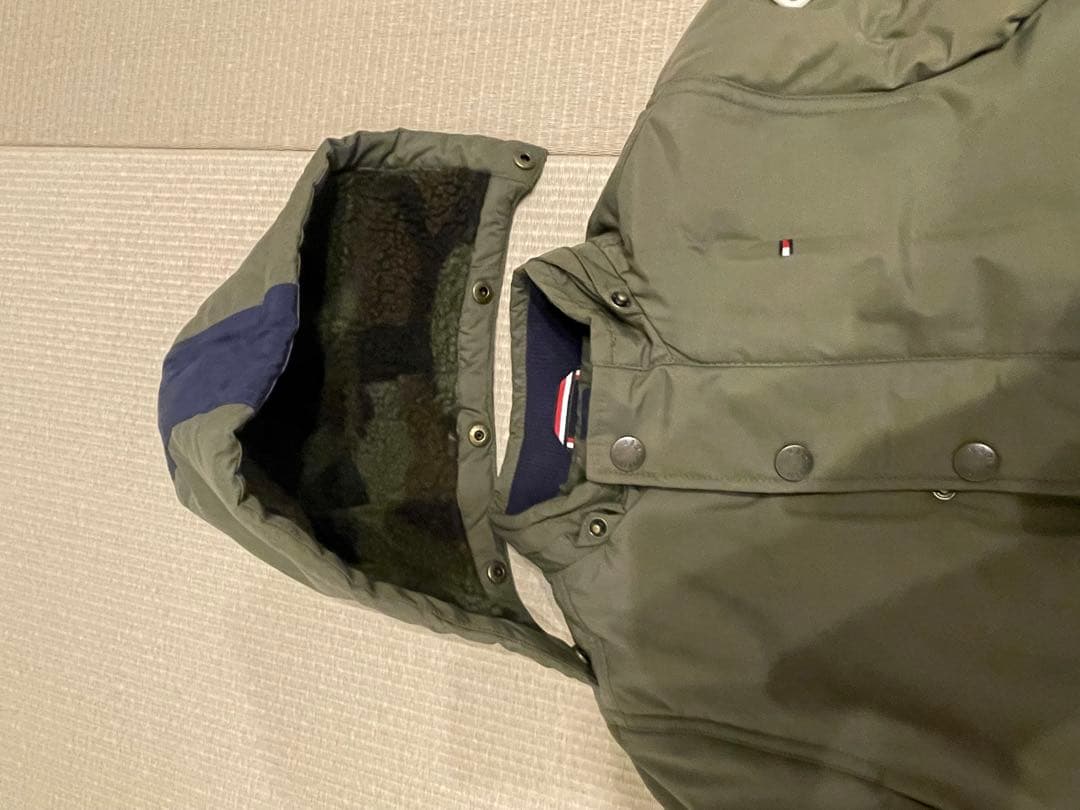新品トミーヒルフィガー フード付きジャケット