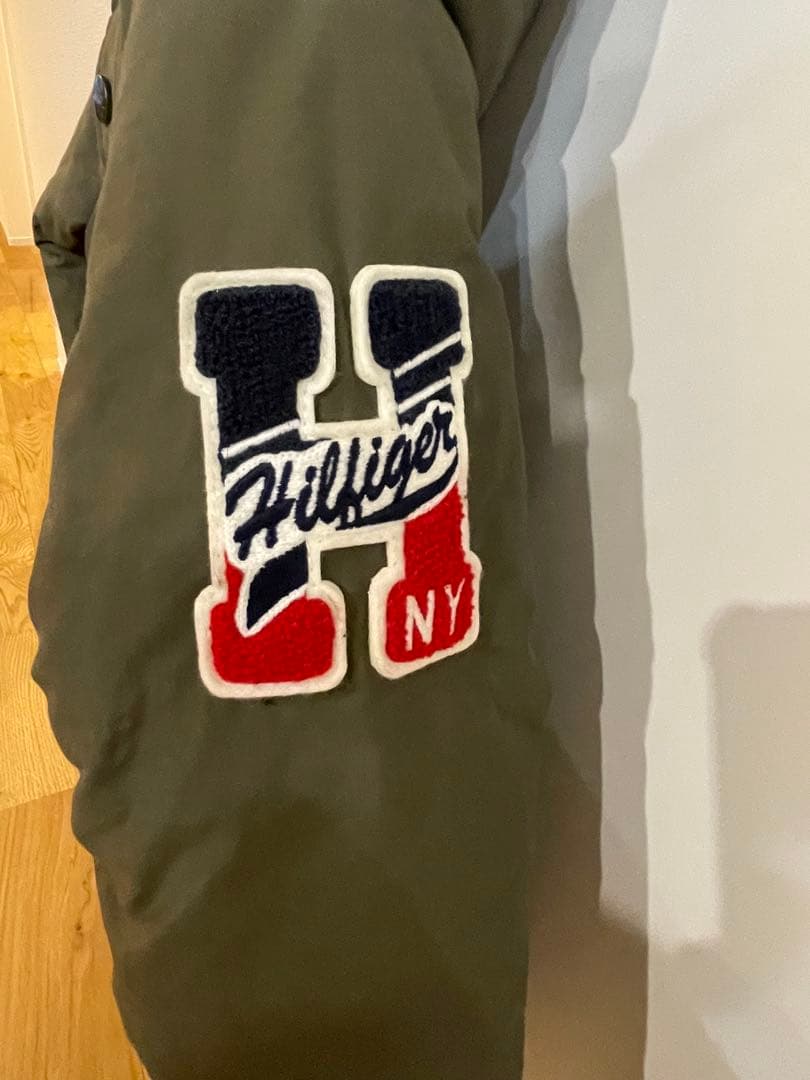 新品トミーヒルフィガー フード付きジャケット