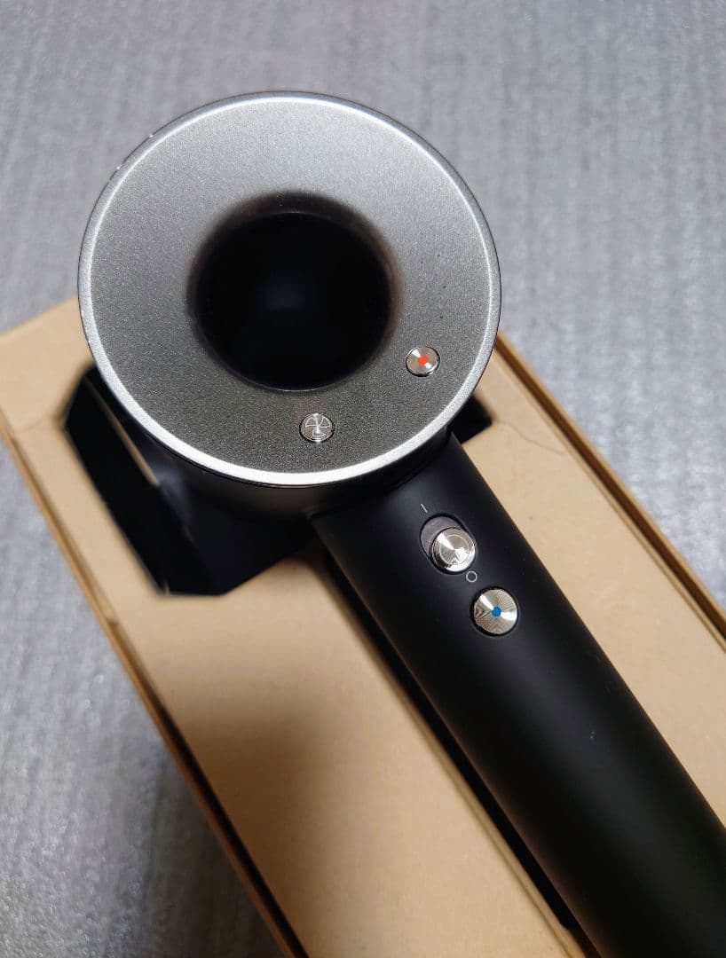 美品 24年製 Dyson hd08 ダイソン ヘアドライヤー 速乾