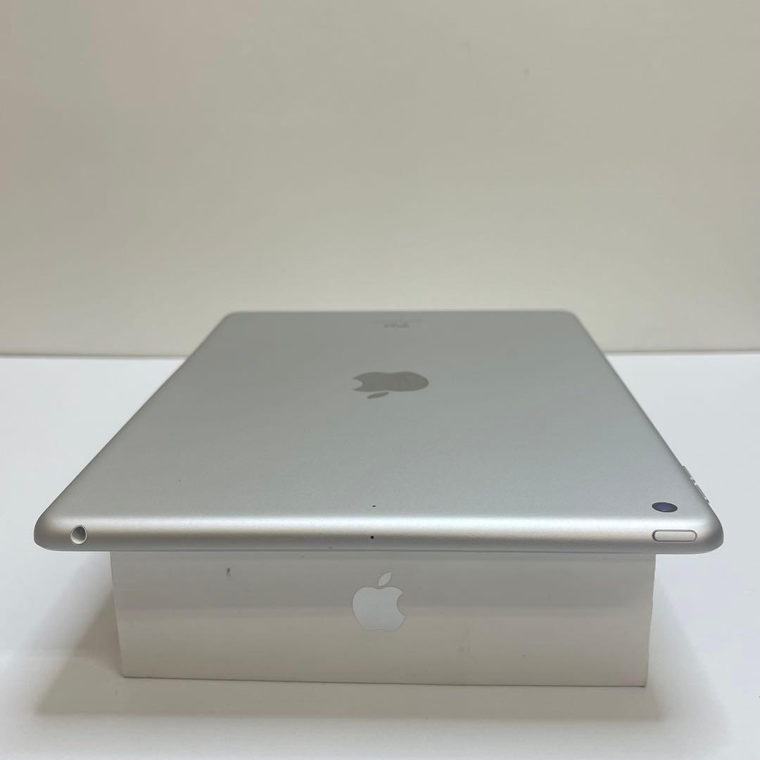 美品 iPad 第7世代 32GB Wi-Fi A2197 バッテリー96%