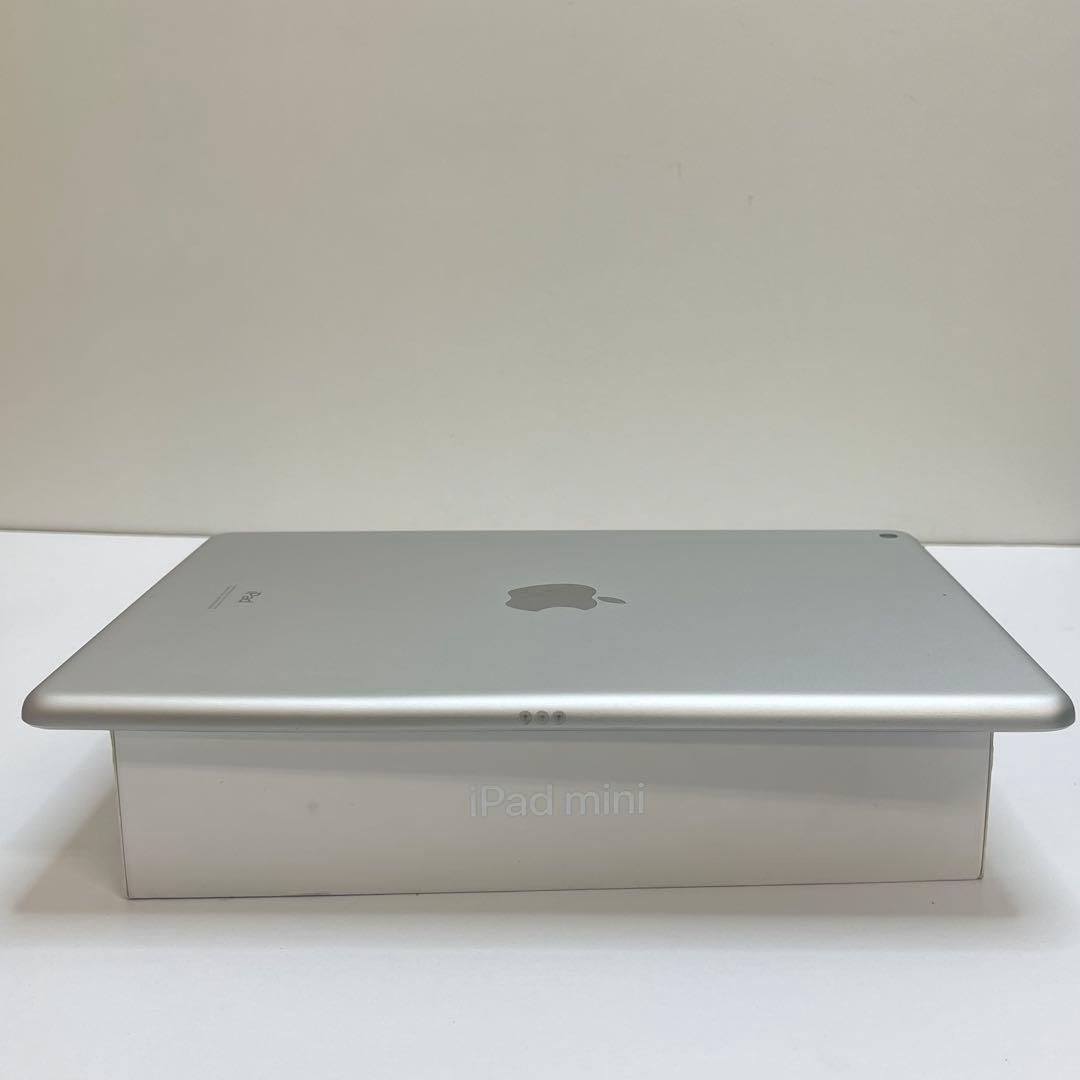 美品 iPad 第7世代 32GB Wi-Fi A2197 バッテリー96%