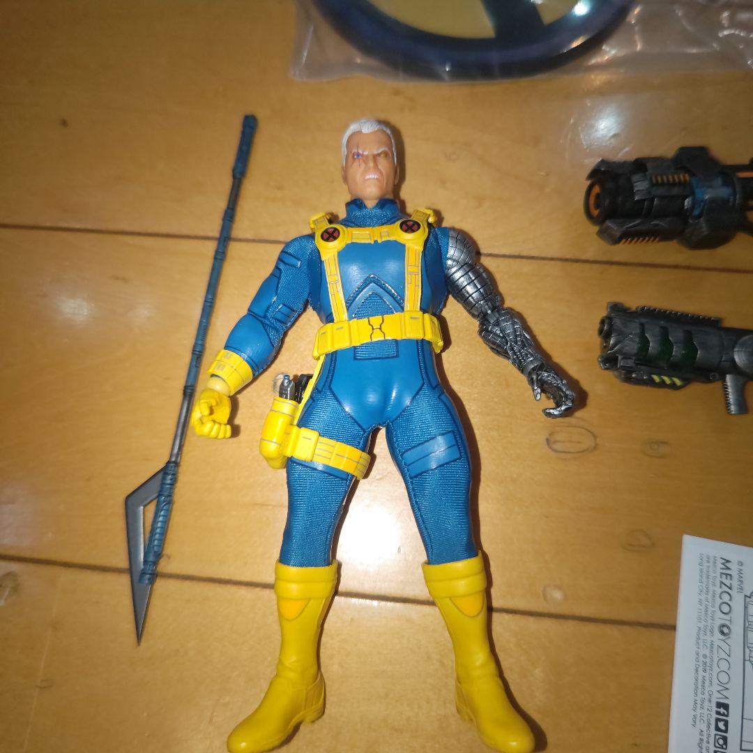 mezcoone:12collective ケーブル