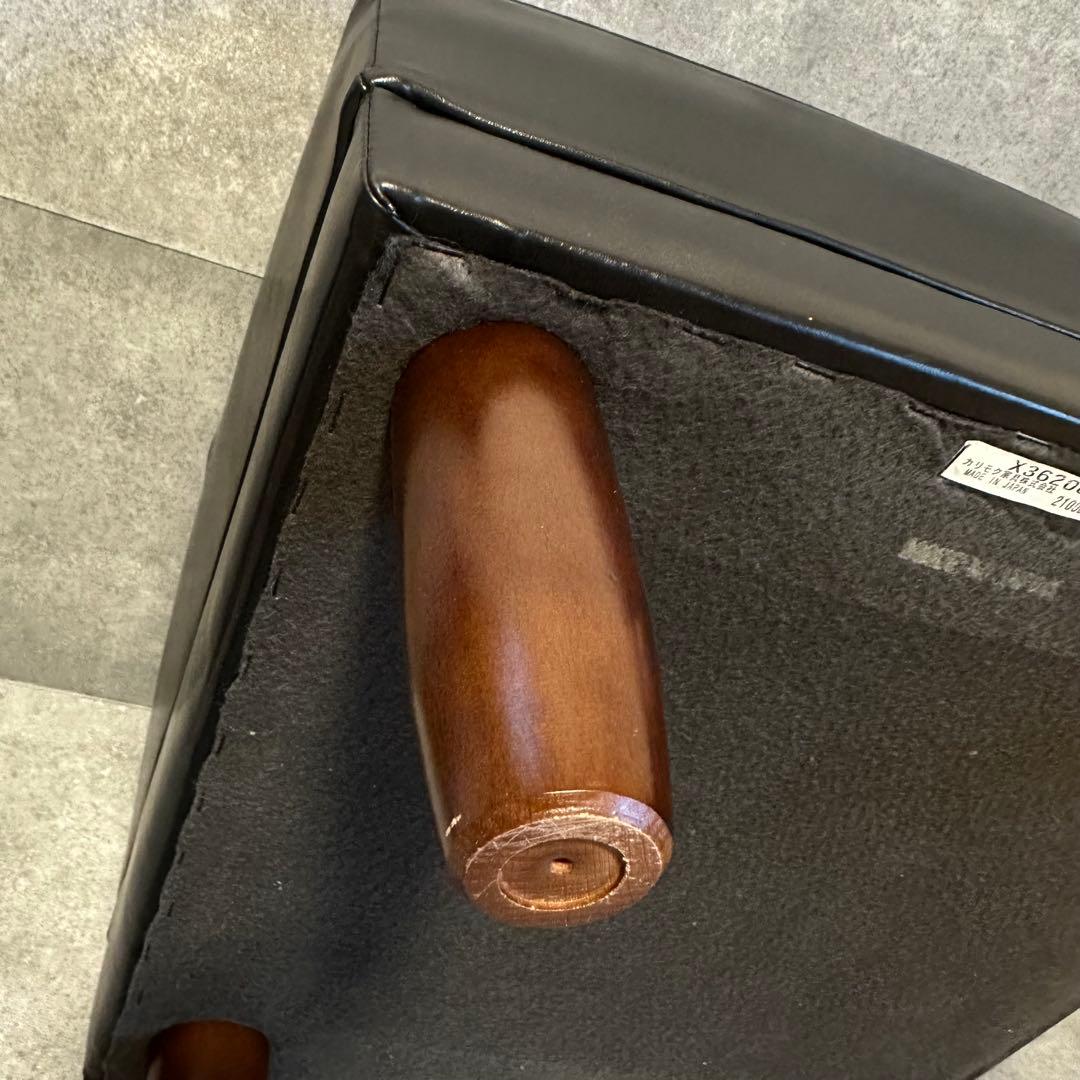 カリモク60 オットマン　ブラック　21年製