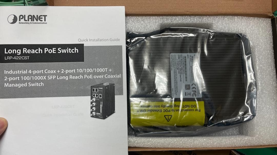 ルーター・ネットワーク機器 PLANET LRP-422CST Long Reach PoE