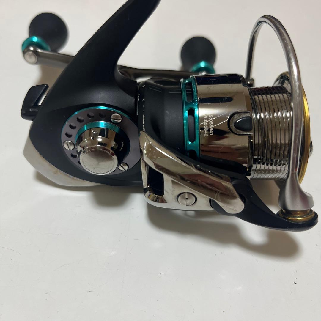 ダイワ エメラルダス コロッサル 2508RH エギング