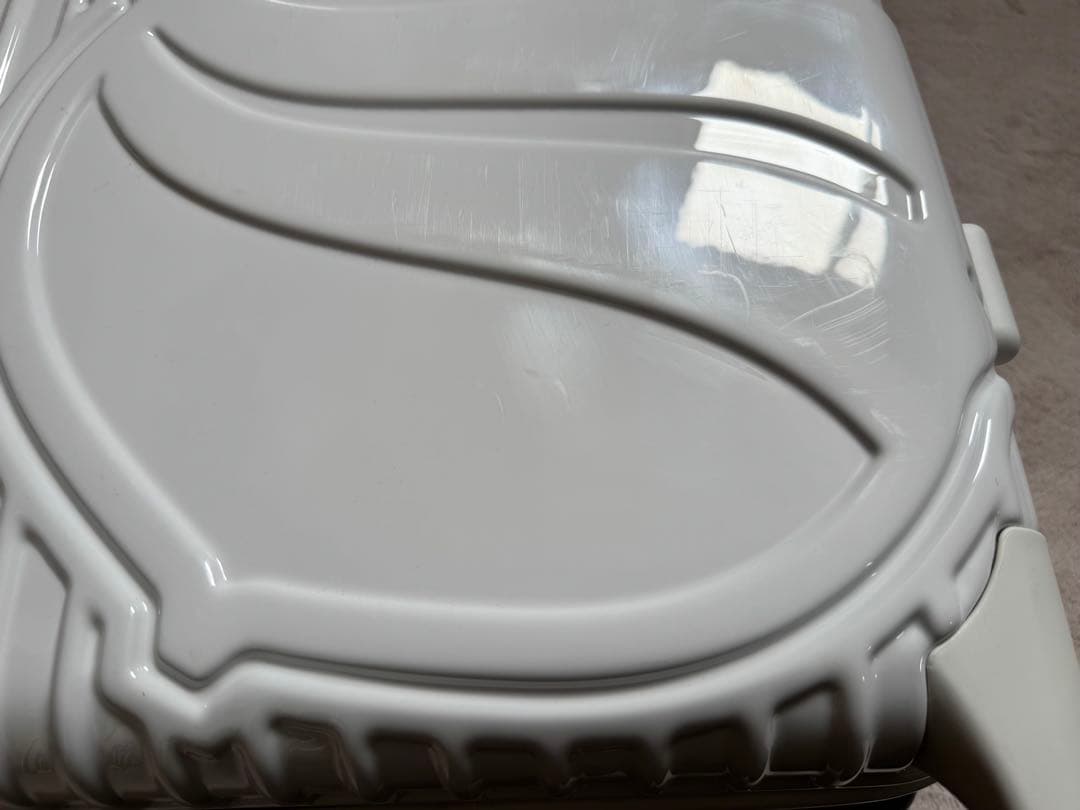 muta ムータ スーツケース キャリーケース ホワイト 32L 機内持込サイズ