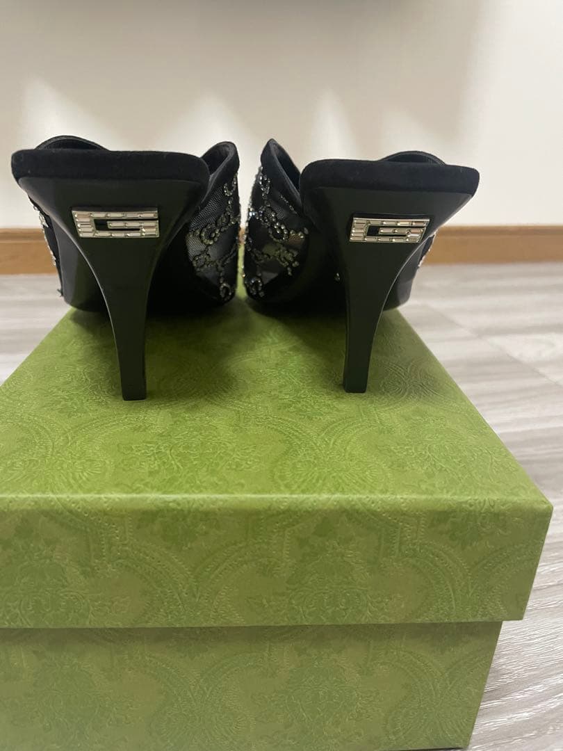 グッチ　サンダル