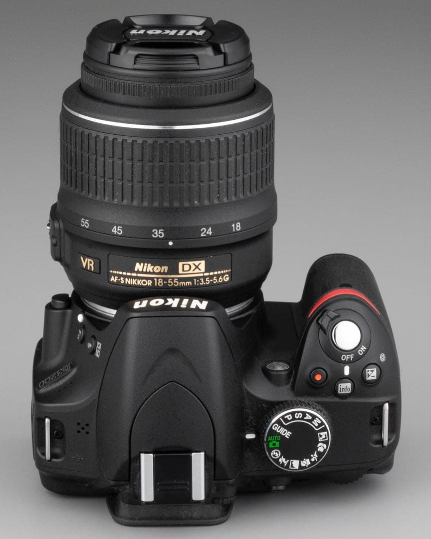 ニコン Nikon D3200+AF-S18-55/3.5-5.6G VR中古品