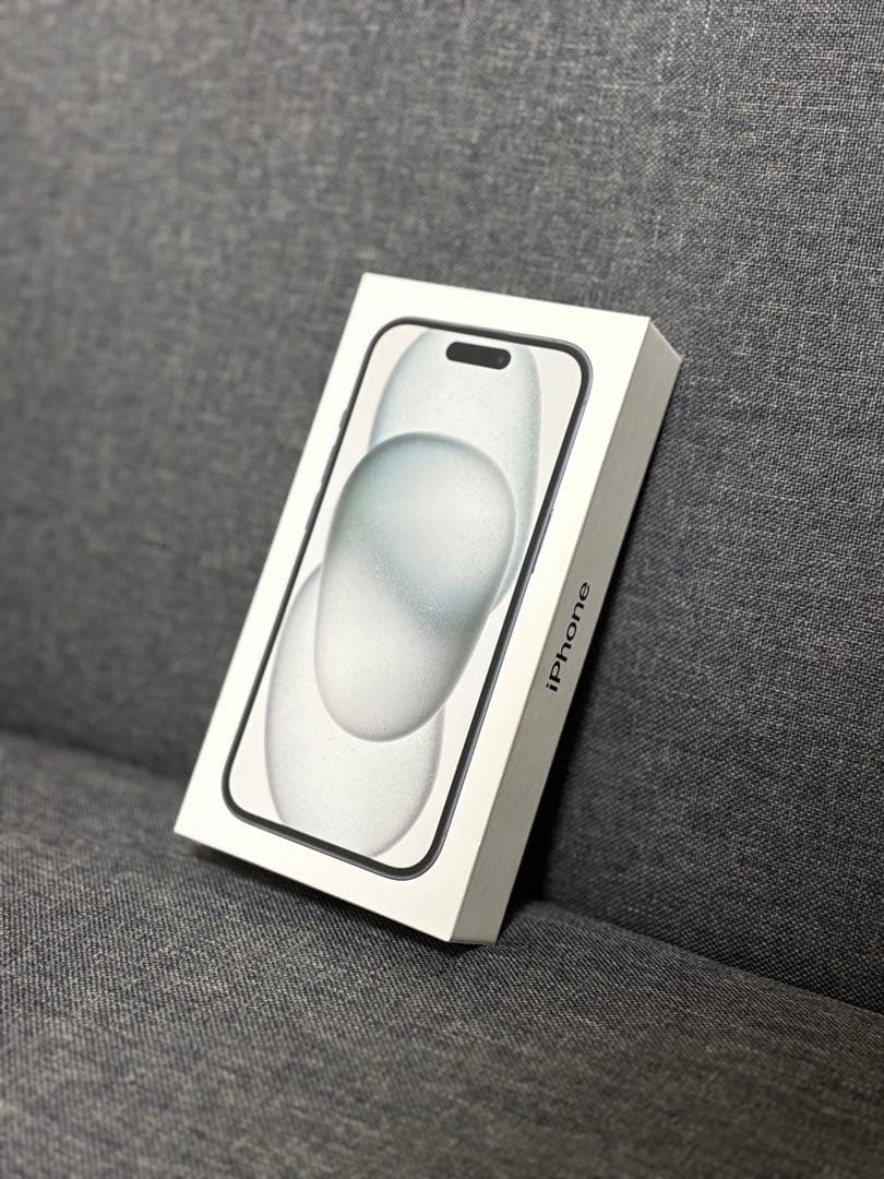 【値下げ】iPhone15 256GB SIMフリー　ケース、フィルム付き