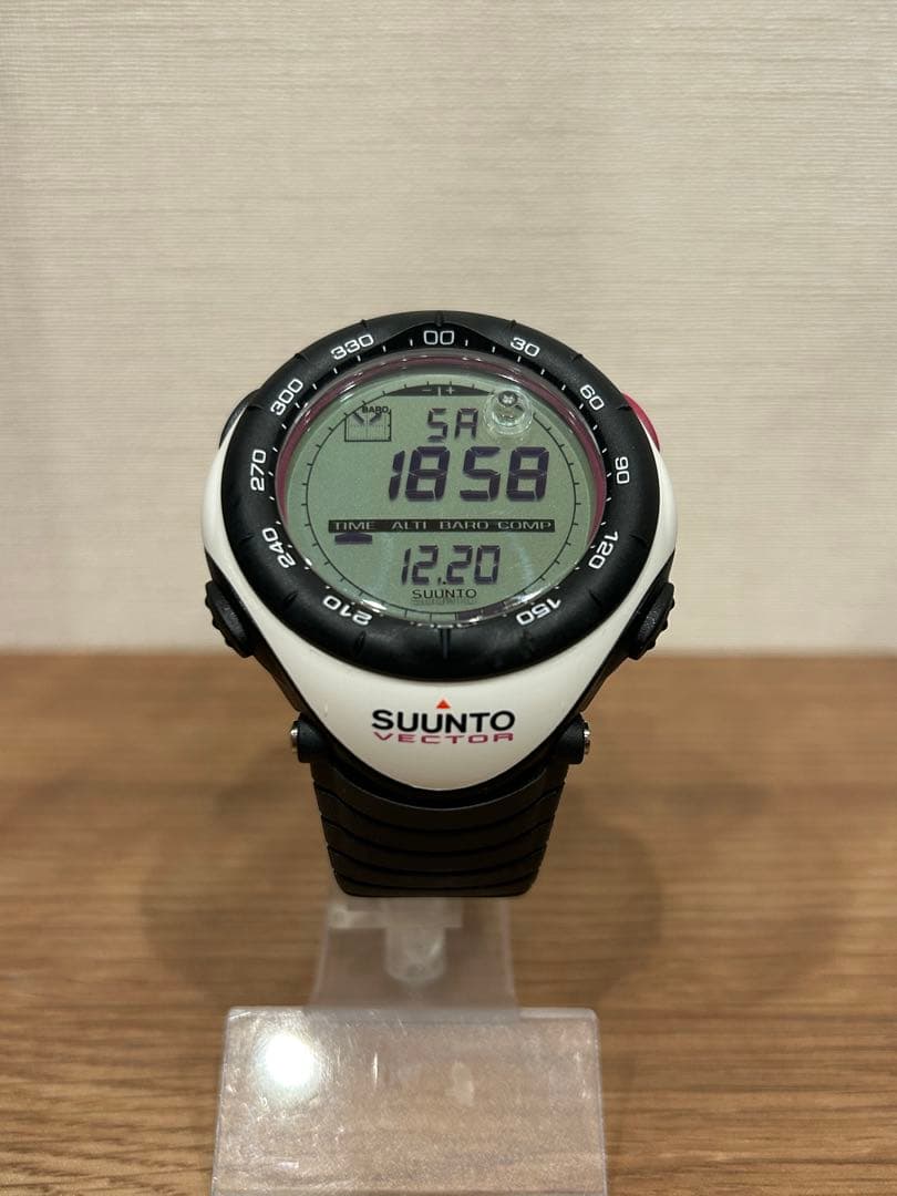 SUUNTO VECTOR ノーザンホワイト スント ベクター コア レガッタ