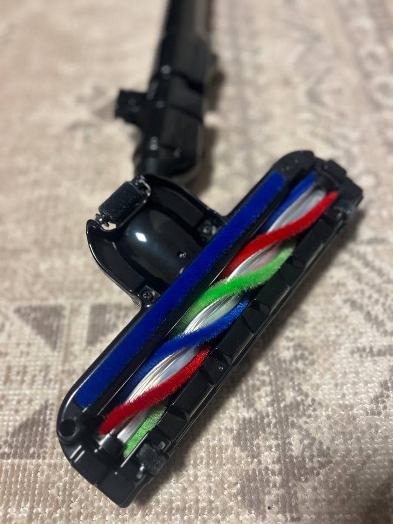 紙パック式掃除機　TOSHIBA VC-PH-65A