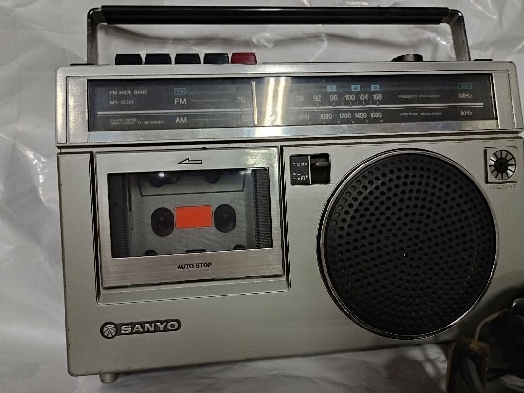 可動品　SANYO ラジオ・ラジカセ FM/AMカセットプレーヤー
