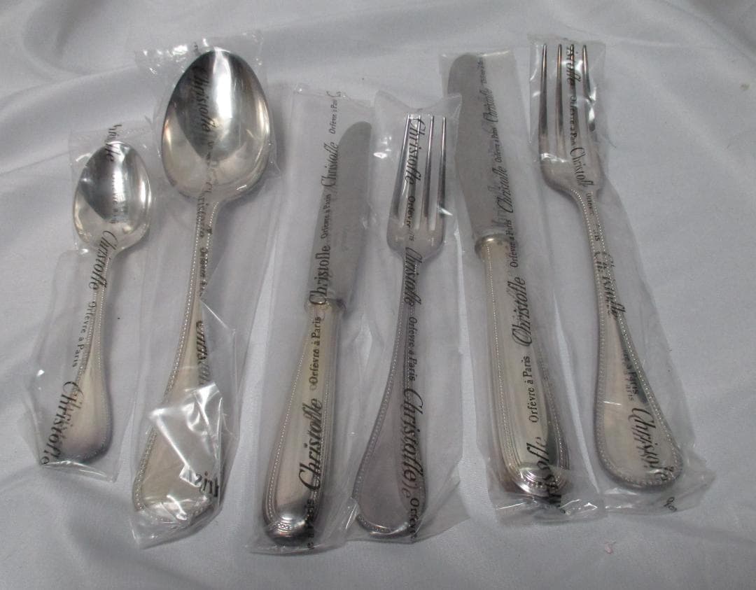 【新品未使用】クリストフル 12点カトラリーセット　革ケース付