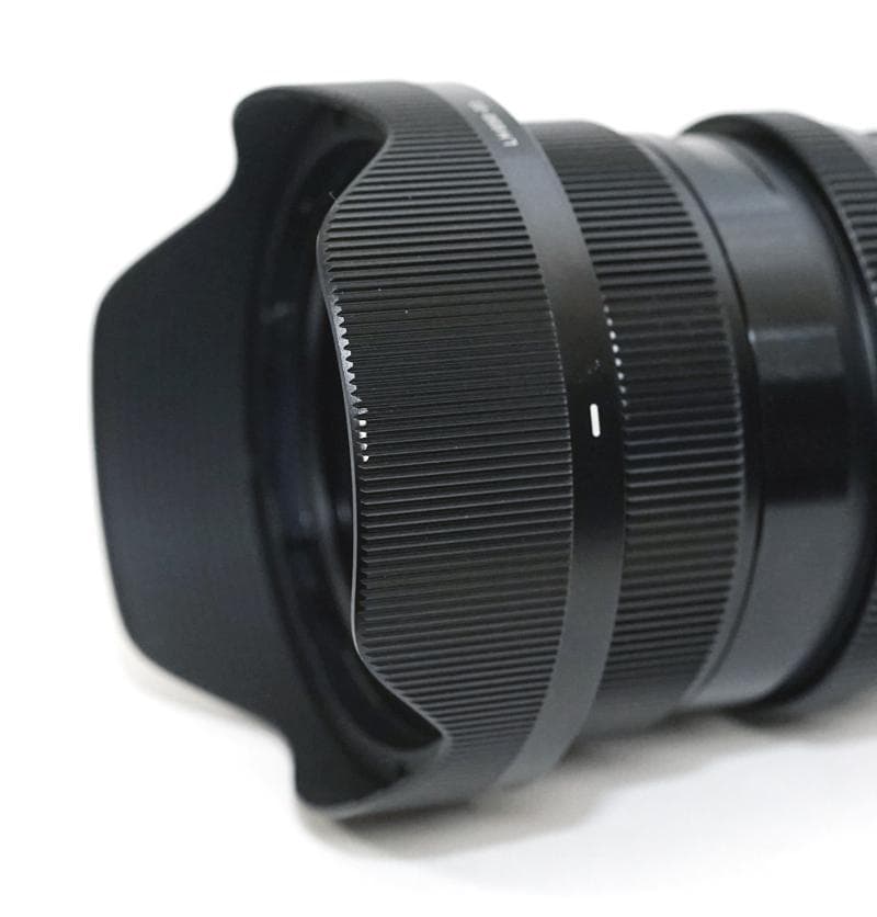 SIGMA シグマ 20mm F2 DG DN Contemporary　極美品