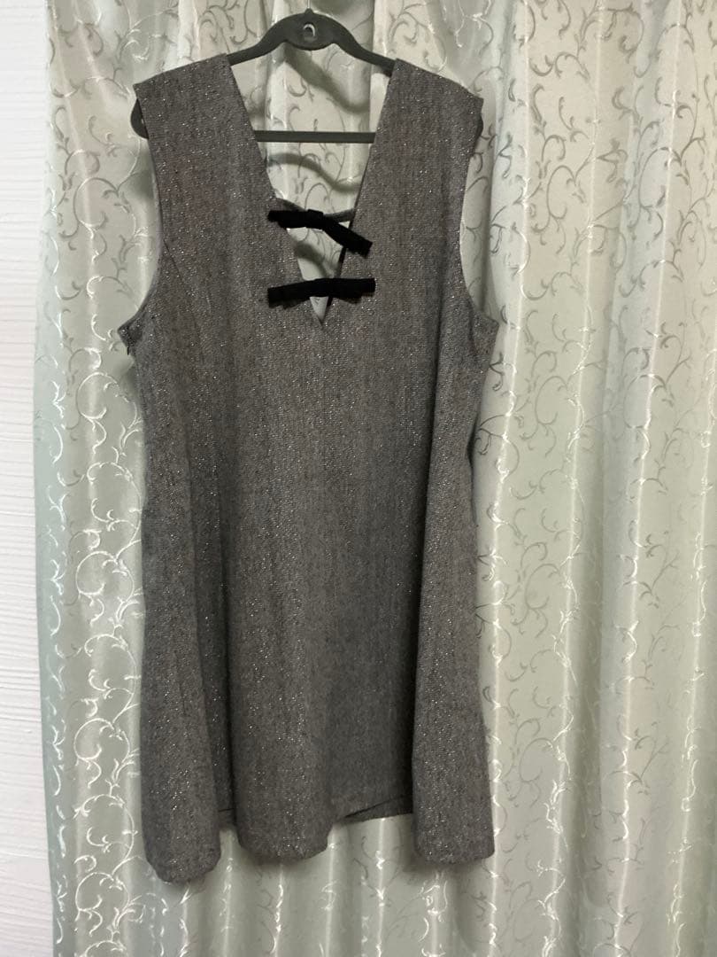 バックリボンミニジャンスカ