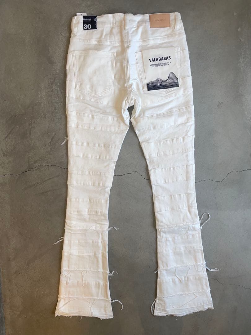 VALABASASバラバサスダメージパネルホワイト ブーツカットデニム　30