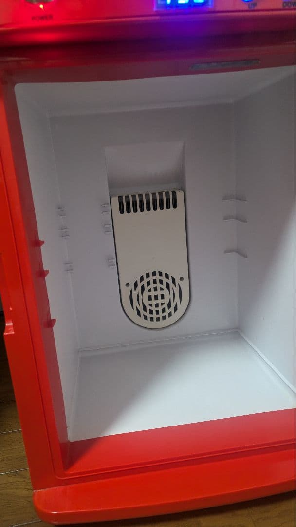 ディスプレイ型ポータブル保冷温庫 25L XHC-25 車載冷蔵庫 (赤)