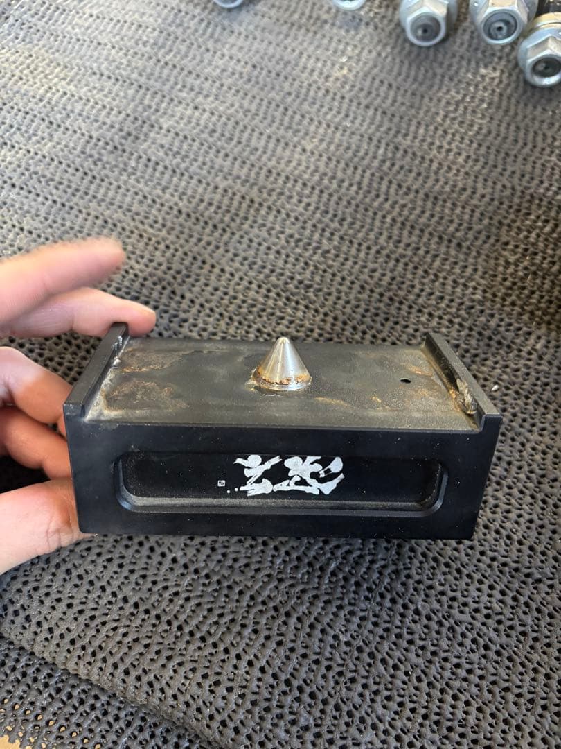 玄武　ハイエース200系ダウンブロックキット1.5インチ/-37.5ミリ