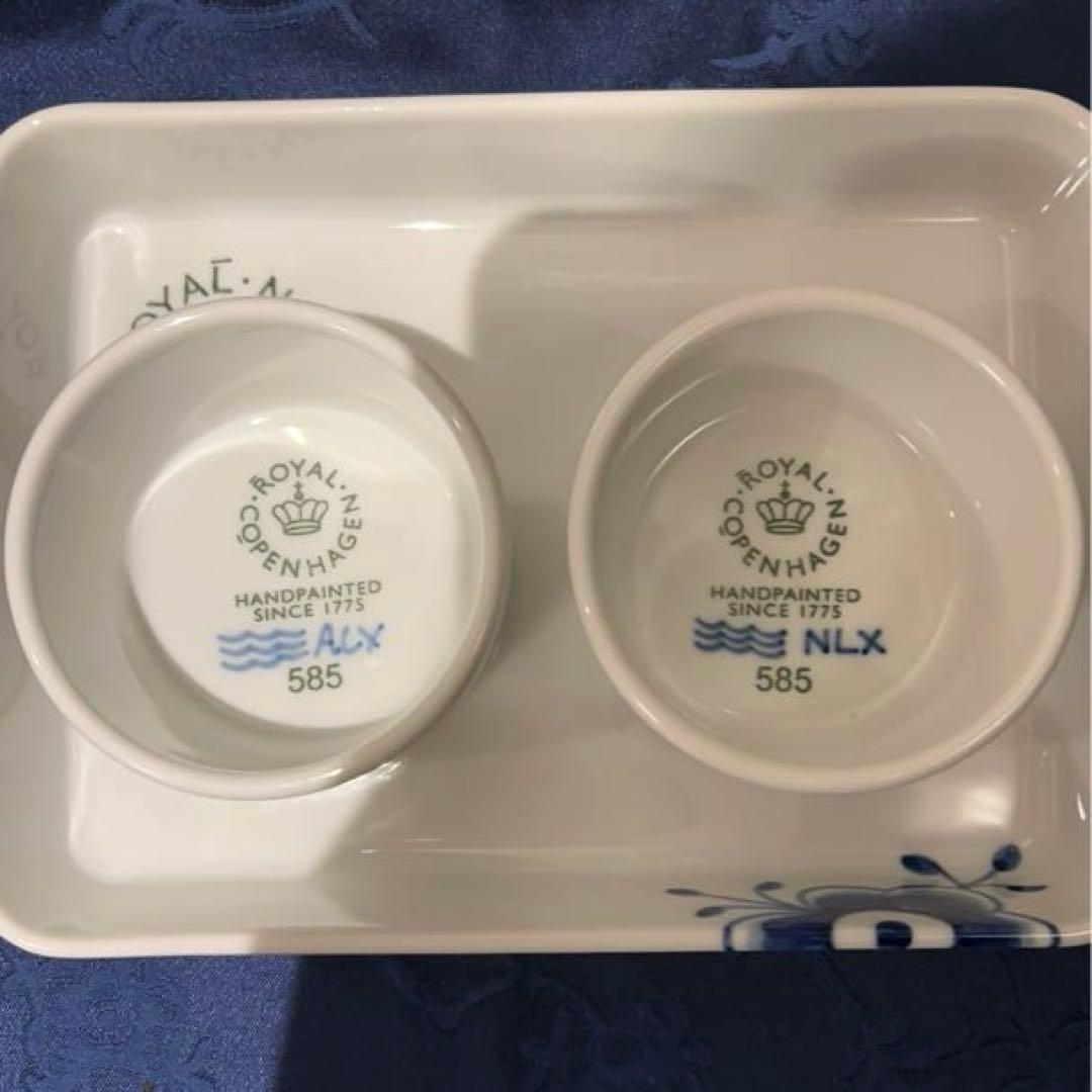 美品◼️ブルーフルーテッド メガ オーブンウェア スフレ ペア