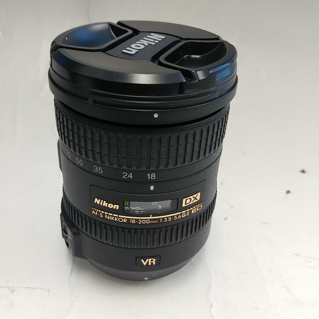 af-s nikkor 18-200mm 一眼レフ用レンズ