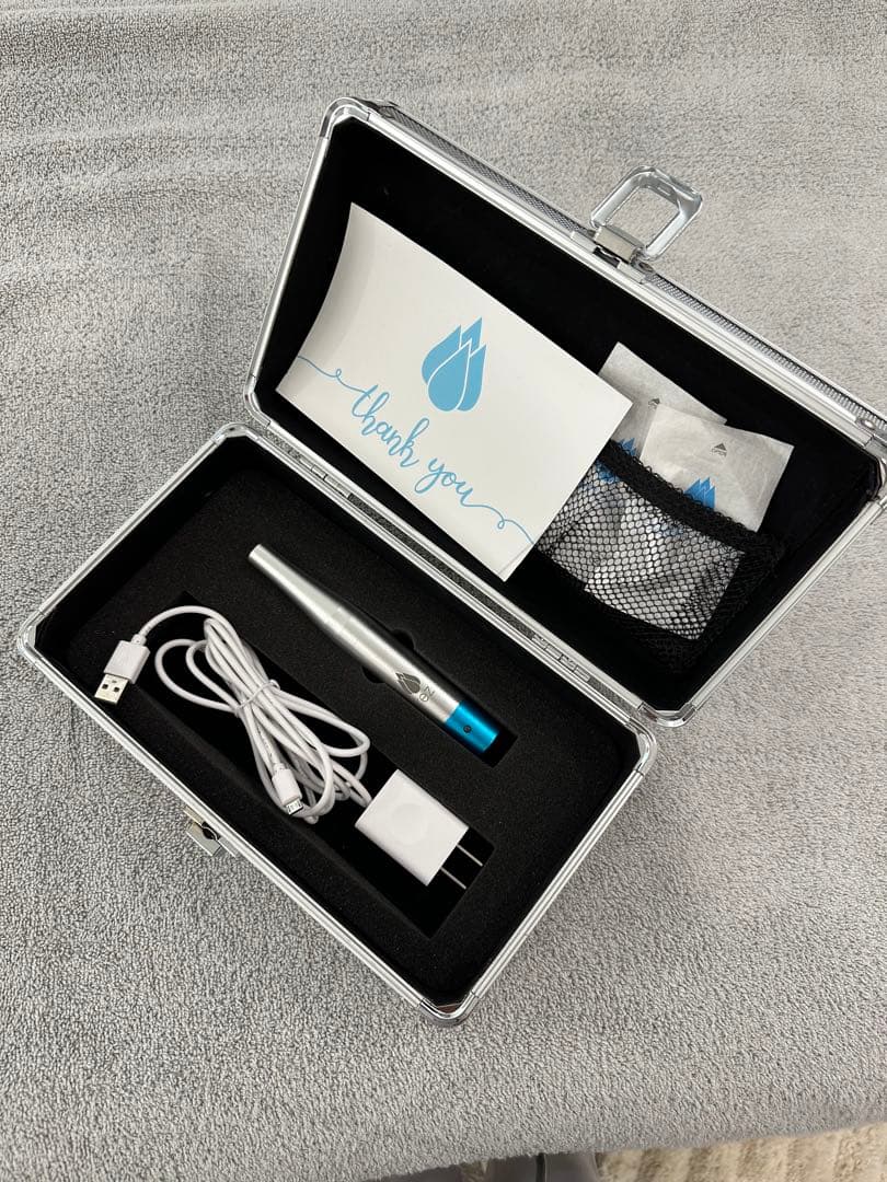 rezenerate 美顔器 アルミケース付き