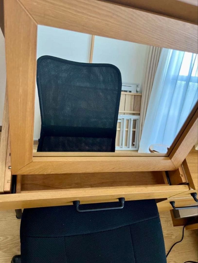 【送料込】lowyaロウヤ　ドレッサーデスク コンセント（ハニー)