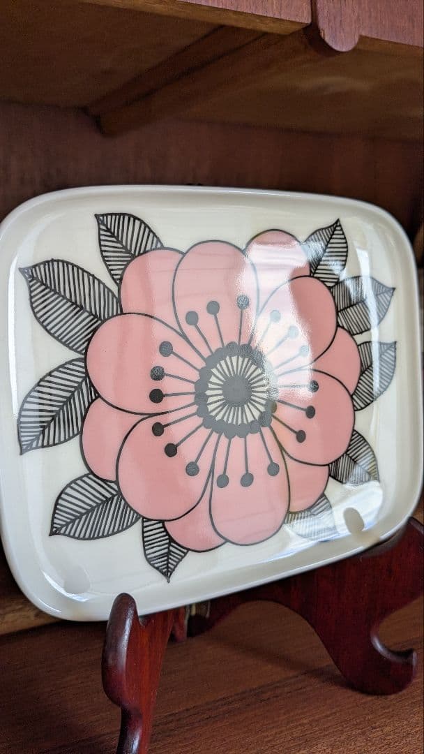 美品 マリメッコ ケスティト ピンク 食器セット（プレート2、カップ、ボウル）