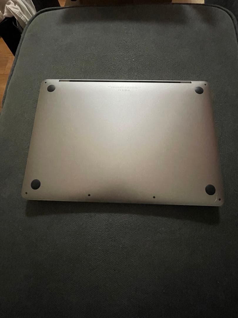 Mac Book pro 2020年式　M1スペック　美品完動品