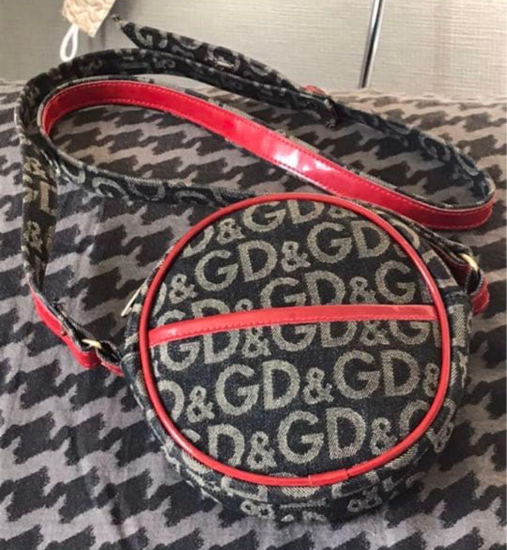 G&D 円形ショルダーバッグ ブラック/レッド