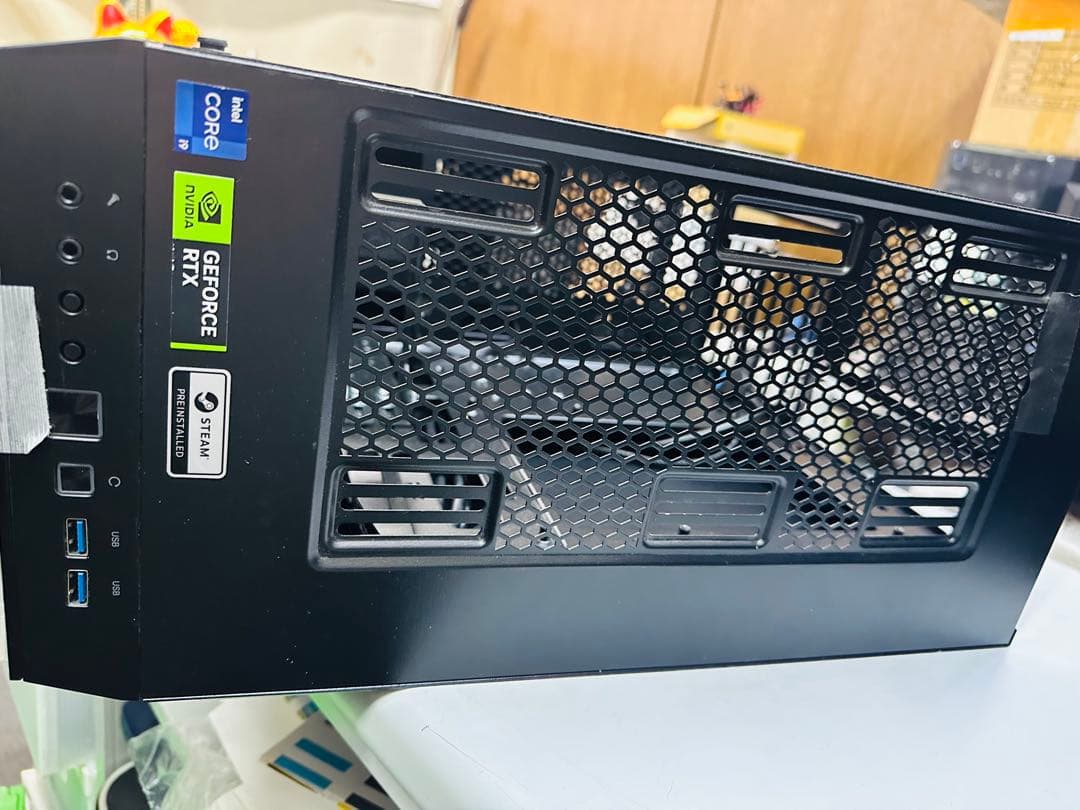現状品ガレリアCrazy Raccoon コラボゲーミングPC透明ガラスケース