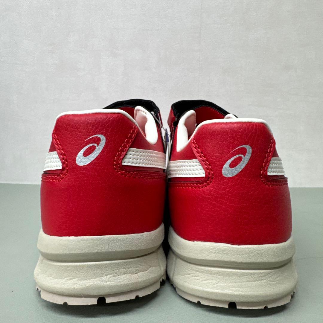 ゆうき　新品　アシックス ウィンジョブ CP301 レッド　28.0cm