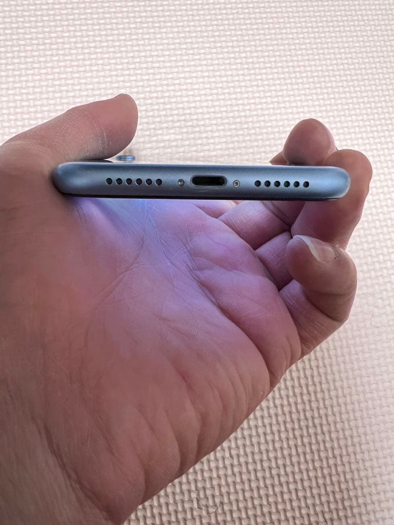 iPhone XR 128GB ブルー 本体 SIMロック解除