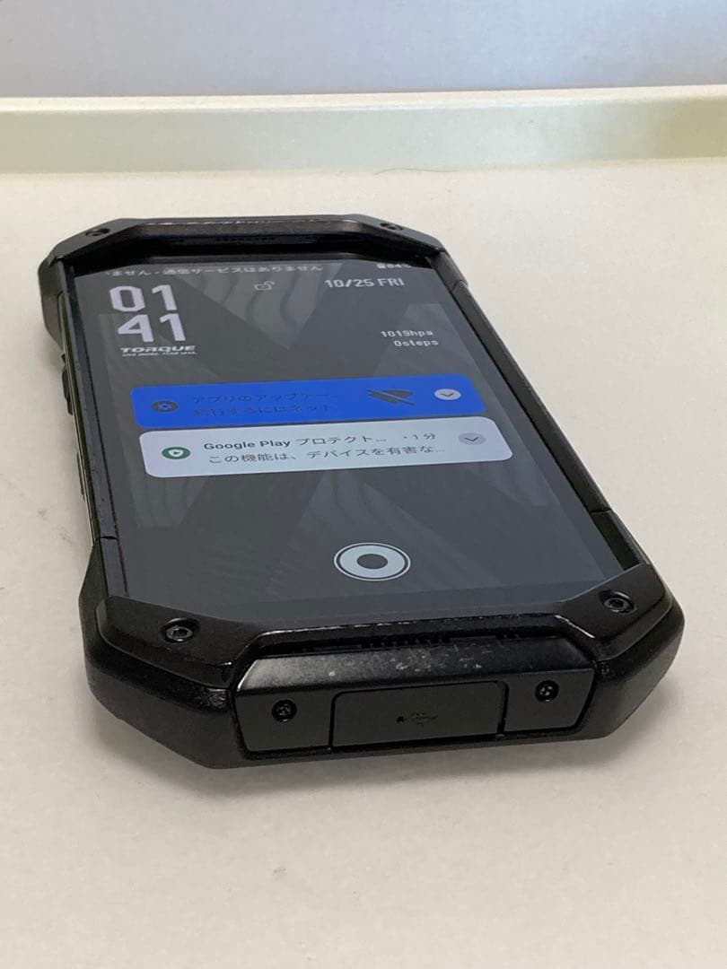 TORQUE 5G KYG01 SIMフリー au 判定◯ 液晶美品