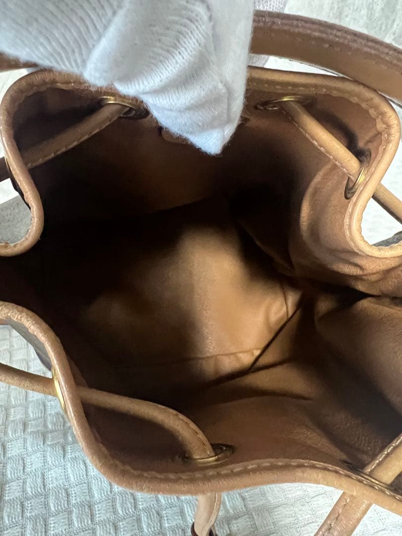 セリーヌのマカダム柄巾着型2WAYバッグ