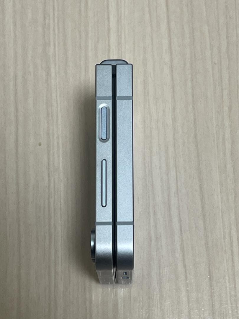 最終値下げGalaxy Z Flip6 ブルー 12GB 256GB ほぼ未使用