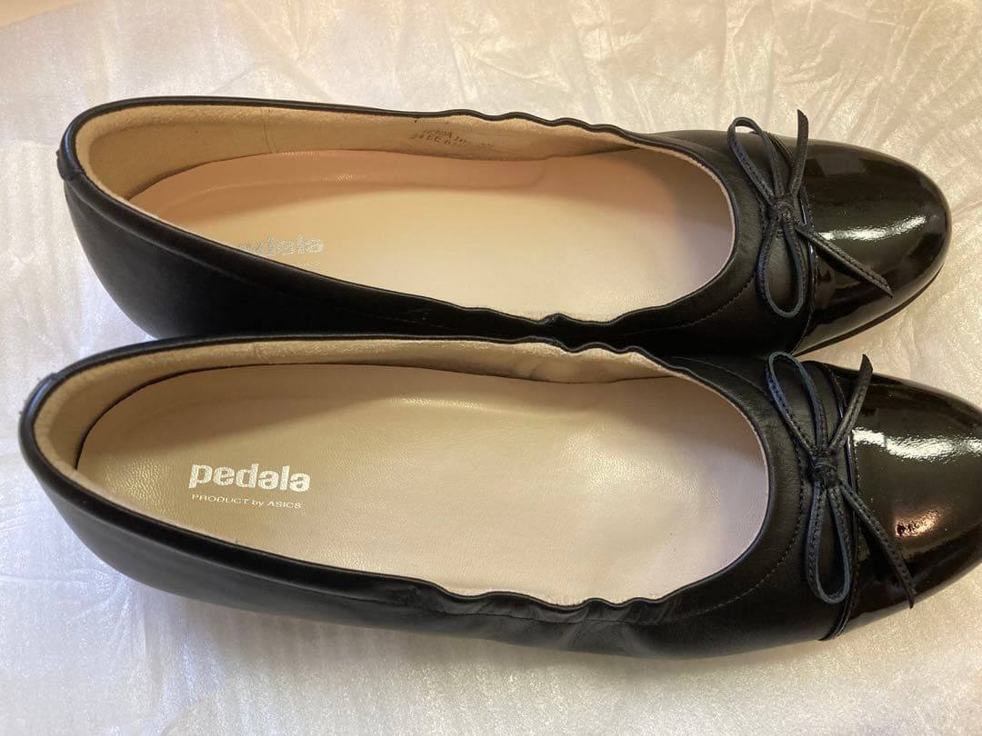 アシックス　ペダラブラック リボン付きバレーシューズ24cm