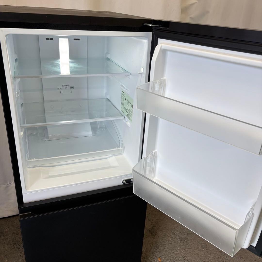 100❤️　冷蔵庫　パナソニック　一人暮らし　黒　23年製　右開き　中古　設置無料