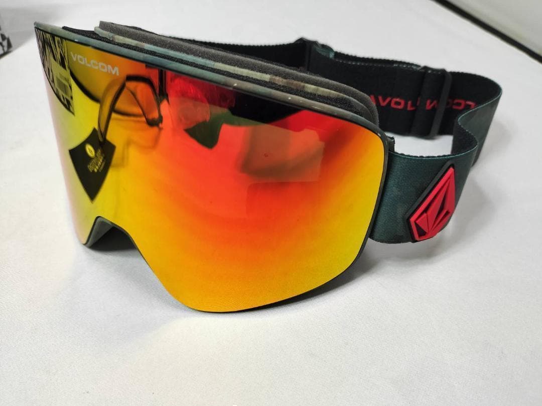 最上位モデル　ボルコム　　オデッセイ スノーゴーグル カモ　マグネット式