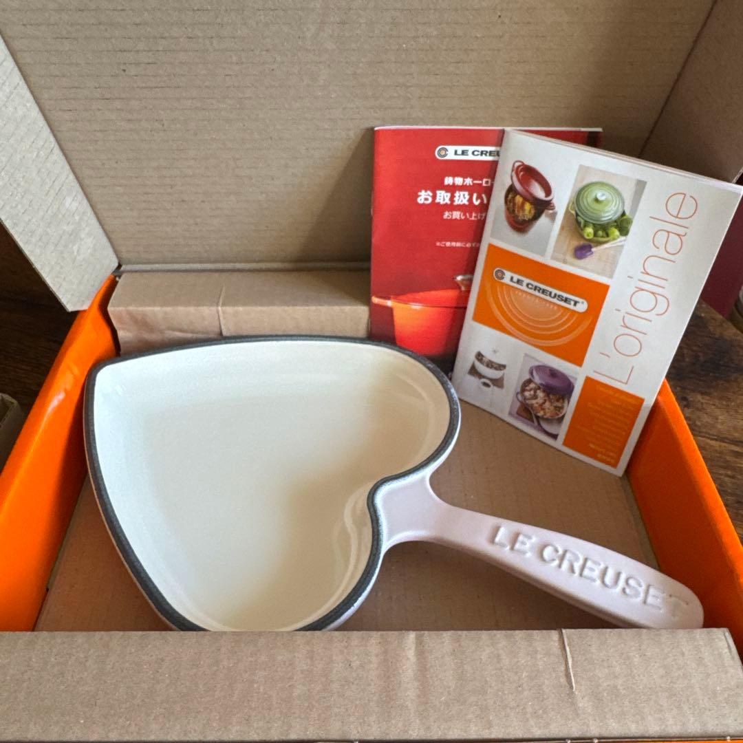 新品未使用 ル・クルーゼ スキレットダムール16cm シェルピンク　ハート型