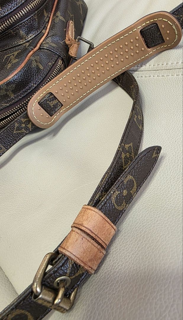 Louis Vuitton ルイヴィトン アマゾン モノグラム ショルダーバッグ