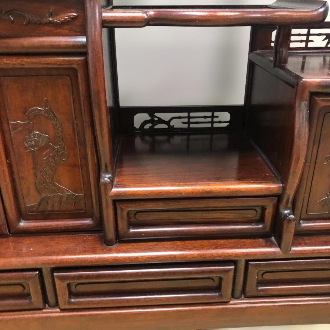 中国家具 唐木 飾り棚 茶棚 木製 彫刻 透かし彫り 収納棚 260126-3