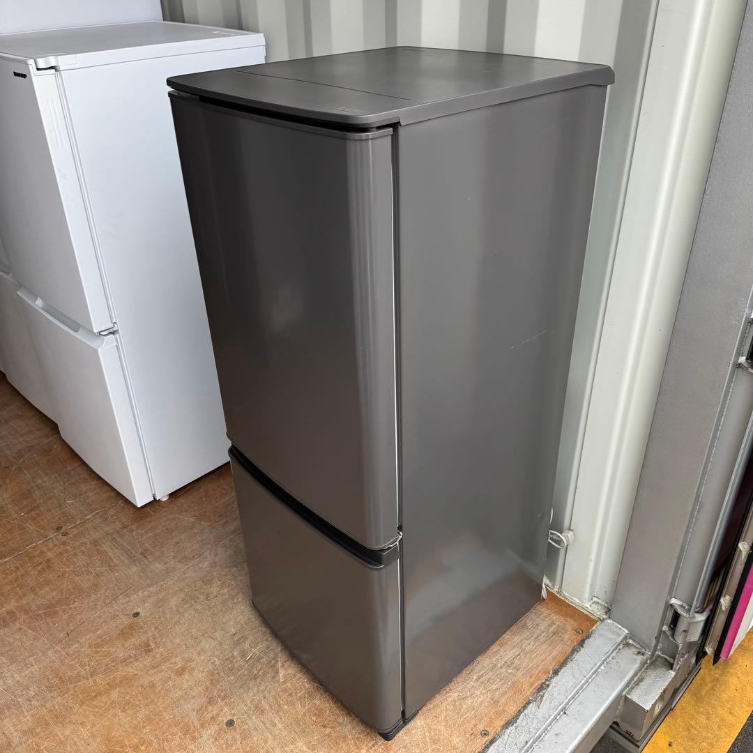 C7605★2022年製美品★三菱 冷蔵庫　自動霜取り　グレー　一人暮らし