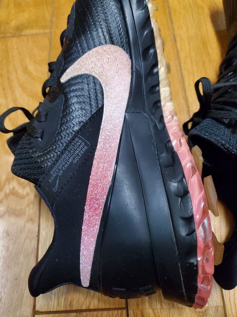 【超レア美品】ナイキ エアズームインフィニティツアー NIKE スワロフスキー